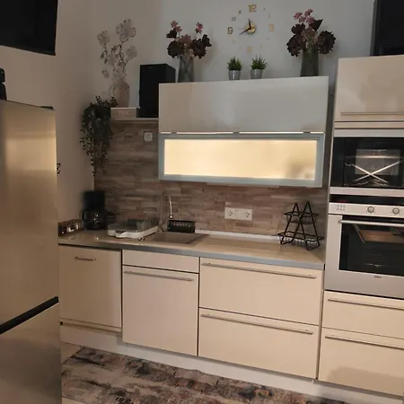 Apartma Ariana Loče pri Poljčanah